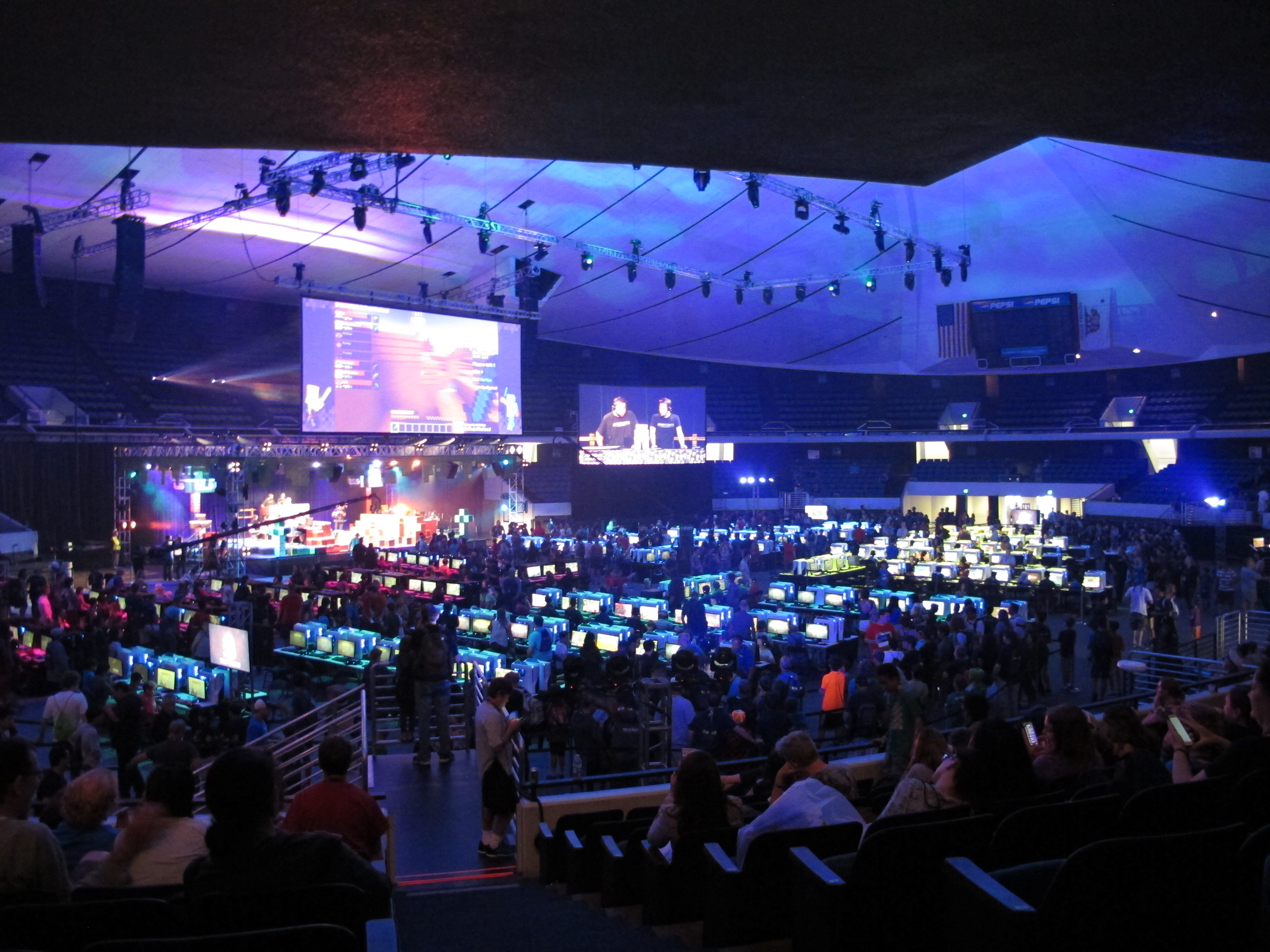 The Hypixel Arena in full swing! Working here was crazy, but fun at MINECON 2016 in Anaheim, California