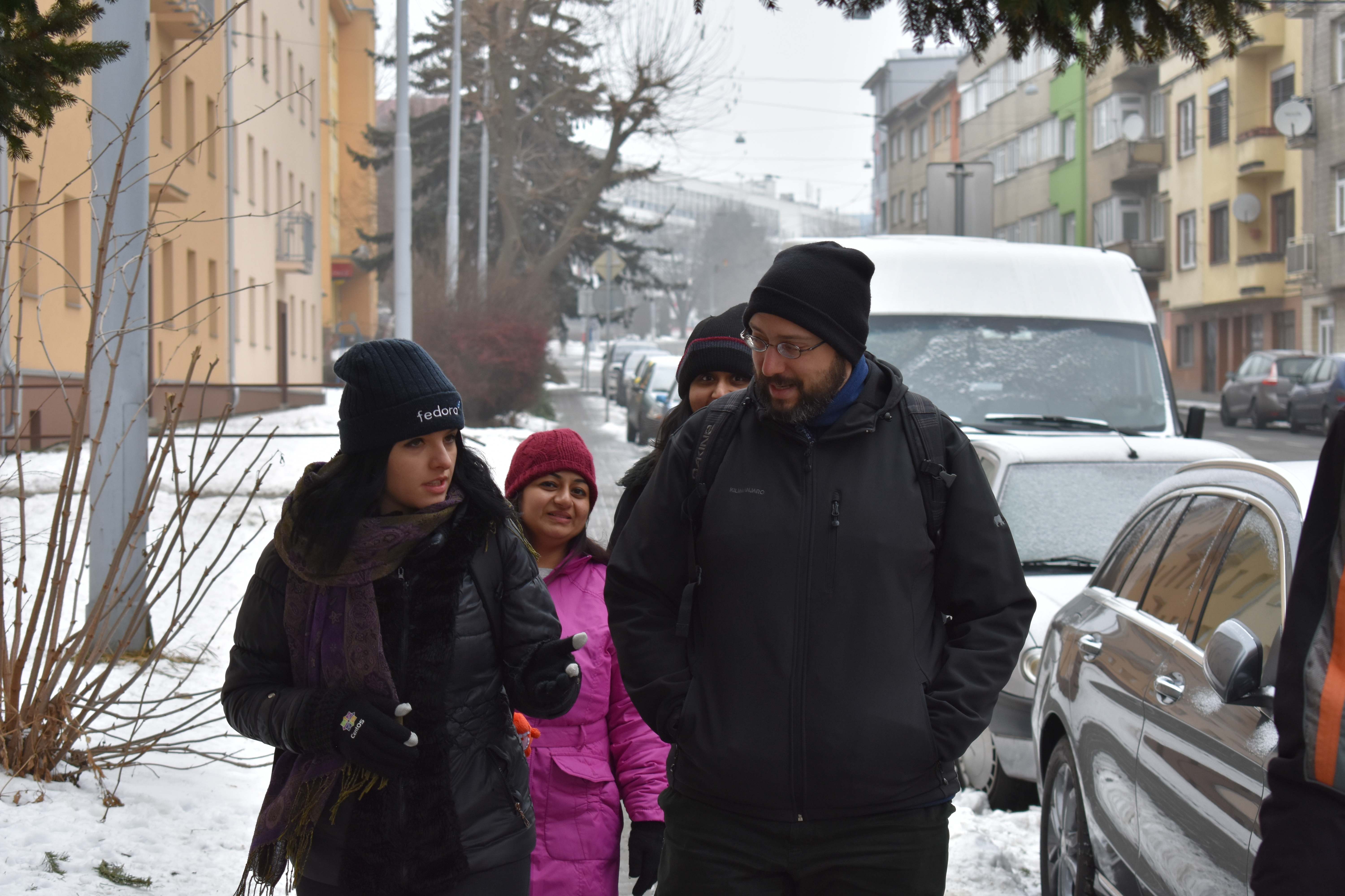 Jona Azizaj and Brian Exelbierd discussing on the way to lunch for the Fedora Diversity FAD 2017