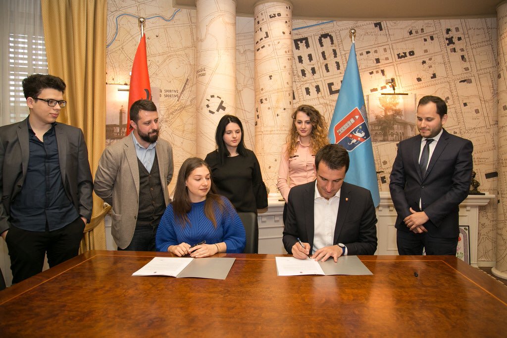 Members of Open Labs Albania collaborating with the municipality of Tirana on providing GIS data for OpenStreetMaps