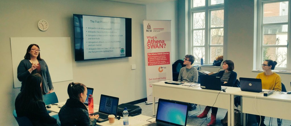 Project coordinator for Wikimedia Ireland, Rebecca O&rsquo;Neill, introduces Wikipedia to students, librarians, and faculty (and me!)